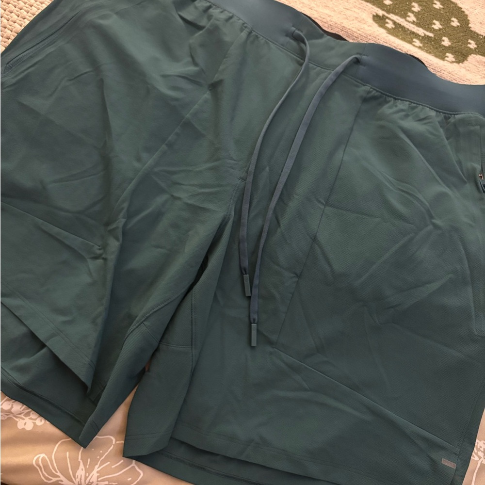 Lululemon- Teal Athletic Shorts